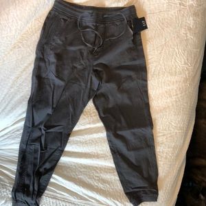 NWT High-waisted Gap Joggers